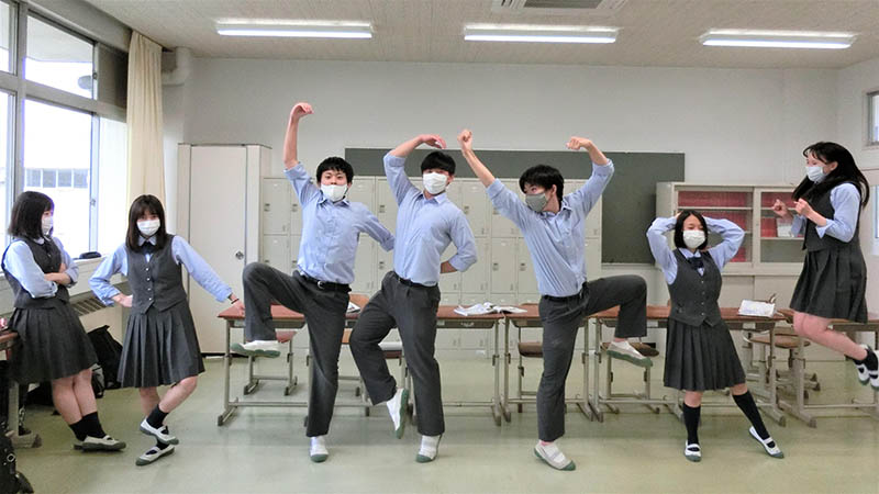 ナポレオン戦争後に開催された1814~15年のウィーン会議を皮肉った「会議は踊る」の風刺画です。難易度高めでした。