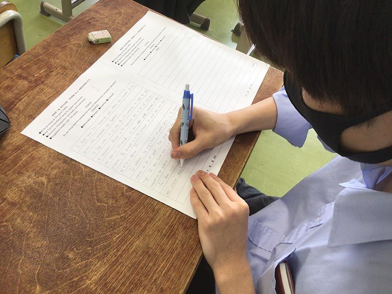 英作文を書く様子②