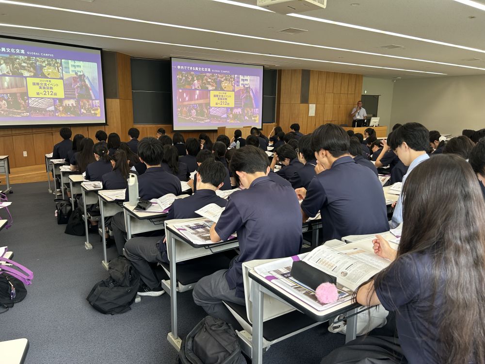 4日目には立教大学の池袋キャンパス訪問を行いました。